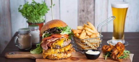 Baan Thai - Go Out 0