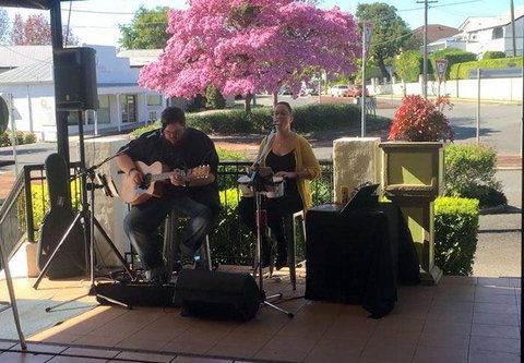 Baan Thai - Go Out 5