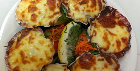 Georgio's Seafood & Steak House - Pubs and Clubs 9