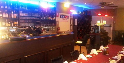 Georgio's Seafood & Steak House - Pubs and Clubs 3
