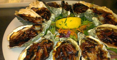 Georgio's Seafood & Steak House - Pubs and Clubs 6