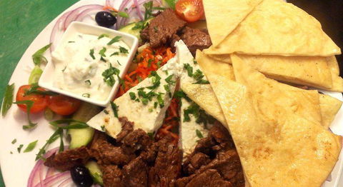 Georgio's Seafood & Steak House - Pubs and Clubs 7