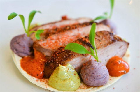 Linq Bar Restaurant - Go Out 0