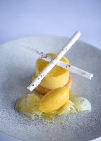 Linq Bar Restaurant - Go Out 11