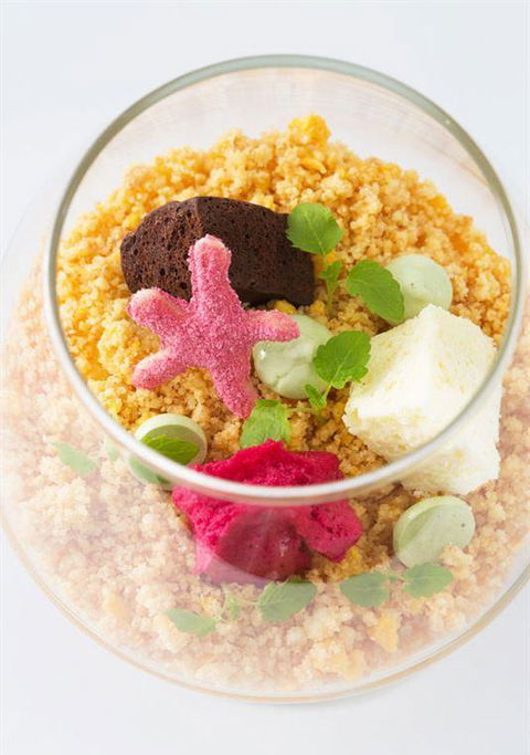Linq Bar Restaurant - Go Out 13