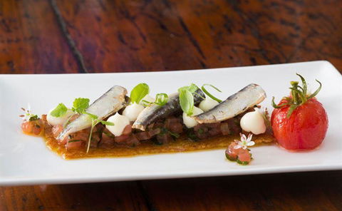 Linq Bar Restaurant - Go Out 17