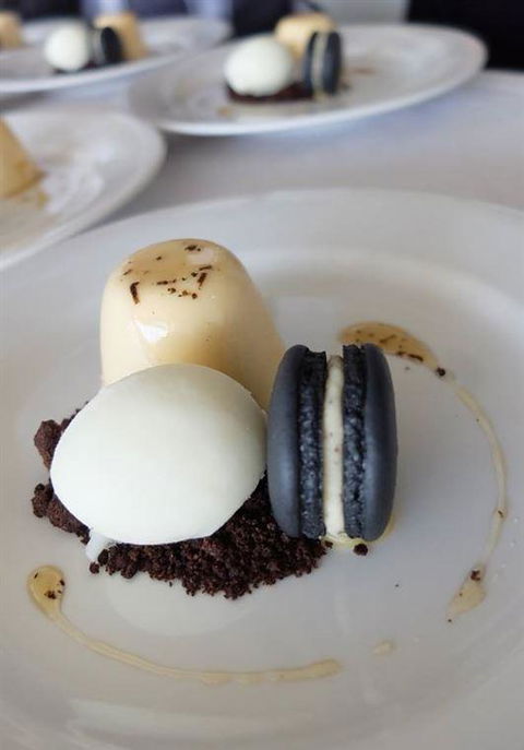 Linq Bar Restaurant - Go Out 5