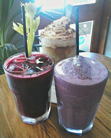 Perenti Cafe - Go Out 0