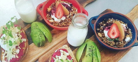 Blue Jay Cafe - Pubs and Clubs 0