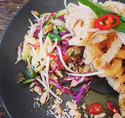 Blue Jay Cafe - Pubs and Clubs 7