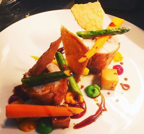 Flics Kitchen - Pubs and Clubs 12