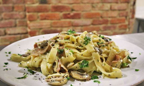 Napoli Wood Fired Pizzeria & Restaurant - Go Out 5