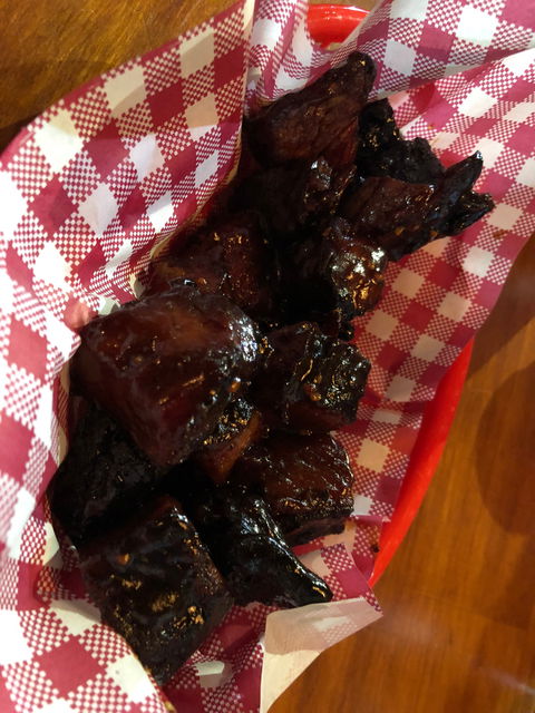 PORKIES BAR-B-QUE - Go Out 5