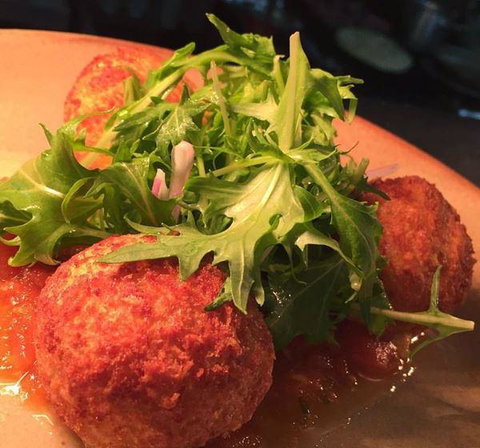 Clique Brothers - Yogurt With Friends - Go Out 0