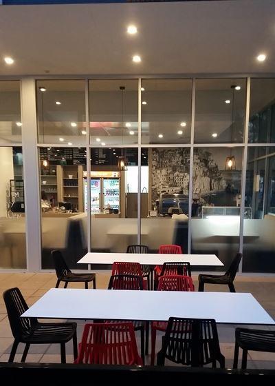 Mama Rosy's - Go Out 3