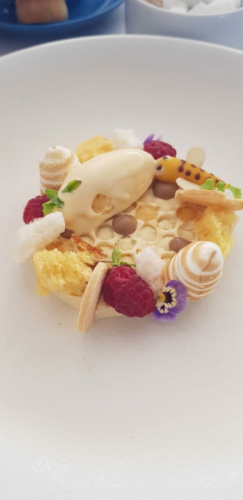 C Restaurant - Go Out 25
