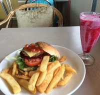The Blue Heron Cafe - Pubs and Clubs