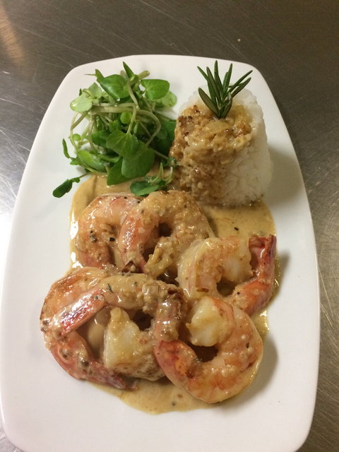 Clippers Bar & Grill - Go Out 2