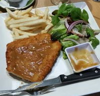 Ducky Brown Cafe - Pubs and Clubs
