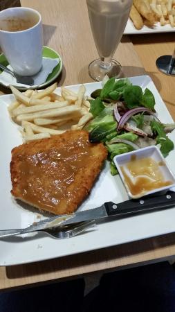 Ducky Brown Cafe - Pubs and Clubs 0