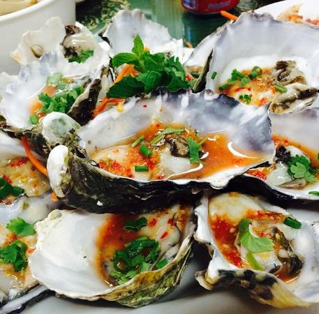 Song Fang Khong - Go Out 0