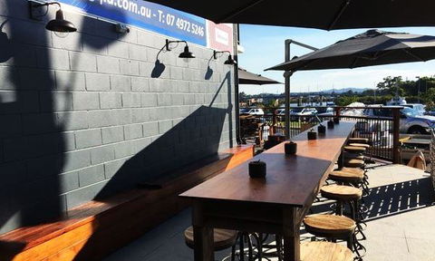 The Dock At East Shores - Pubs and Clubs 4
