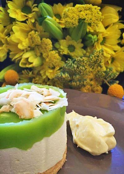 Amber Rose Food Store - Go Out 12