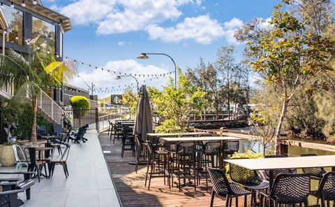 The Sunken Monkey - Pubs and Clubs 1