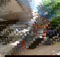 Waterloo Cafe and Pizzeria - Pubs and Clubs