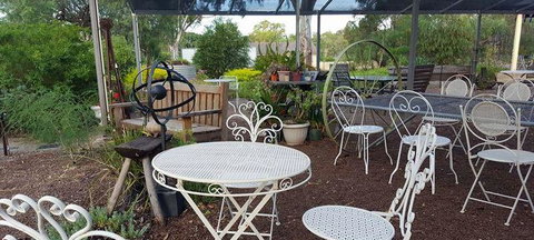 Bethungra Olde School T-House - Go Out 2