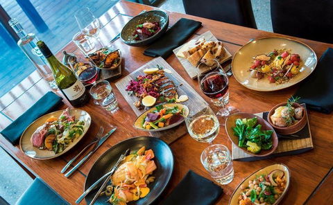 Fish Creek Hotel - Pubs and Clubs 11