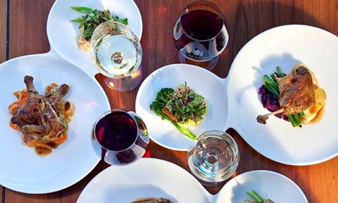 Fish Creek Hotel - Pubs and Clubs 3