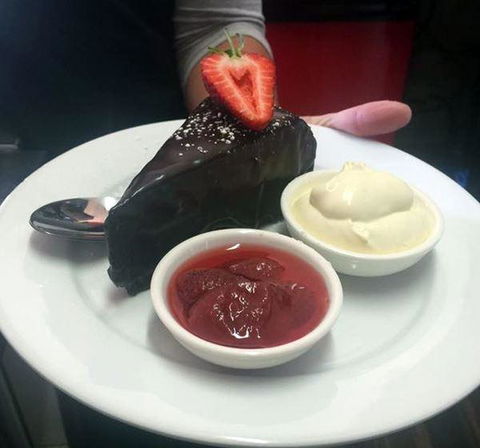 The Apple Tree Cafe - Pubs and Clubs 9