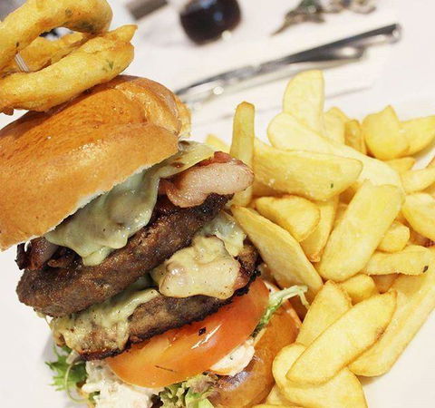 The Loft Caringbah - Go Out 5