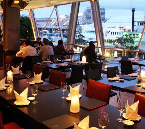 Aurora Ozone Hotel Restaurant - Go Out 8