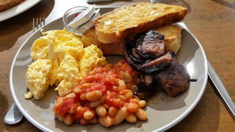 Cafe 65 - Pubs and Clubs 9