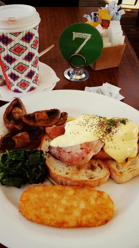 Cafe 65 - Pubs and Clubs 12