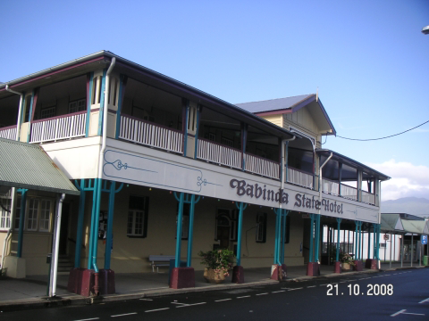 Babinda State Hotel - Go Out 0