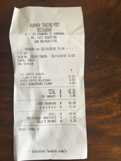 Kuranda Trading Post Restaurant - Pubs and Clubs 4