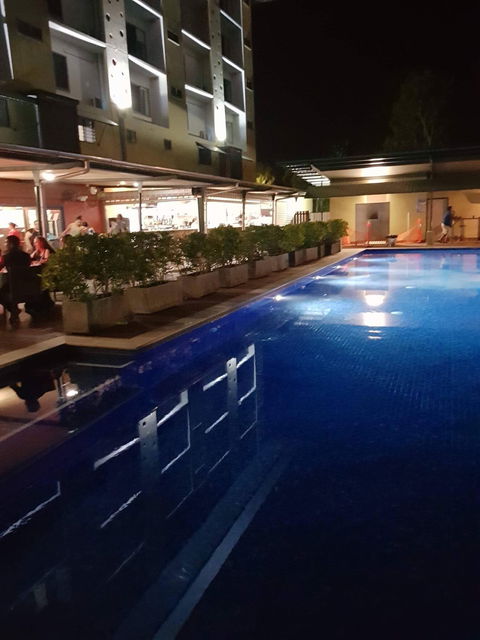 Loong Fong Seafood Restaurant - Go Out 1