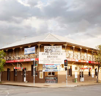 Old Sydney Hotel - Go Out