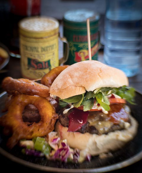Edison’s Burger Bar - Go Out 9