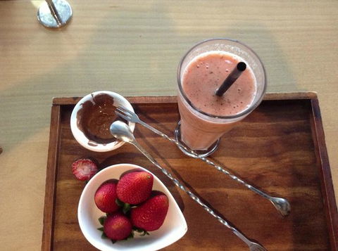 Oliver Brown Chocolate Cafe - Pubs and Clubs 5