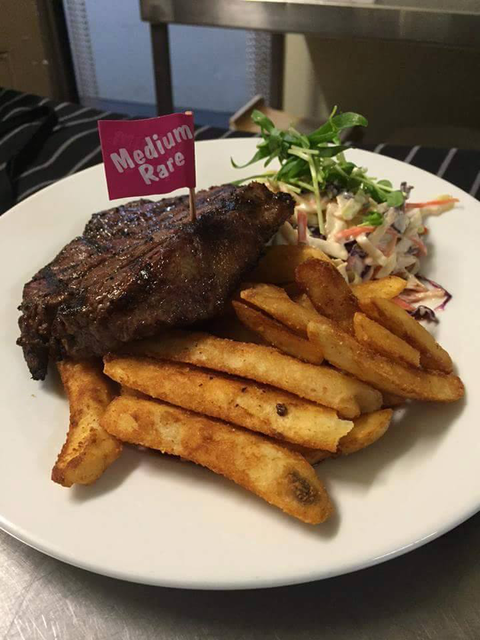 Duke Of Edinburgh Hotel - Go Out 0