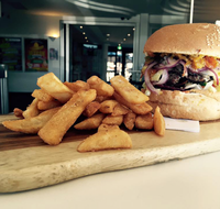 Premier Hotel - Pubs and Clubs