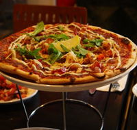 Oz Napoli Pizza Pasta Restaurant - Go Out