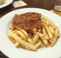 Royal Hotel - Pubs and Clubs