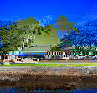 Tea Gardens HotelMotel - Go Out
