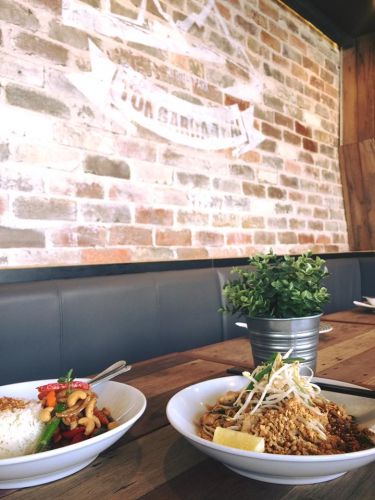 Tongarra Thai - Pubs and Clubs 2