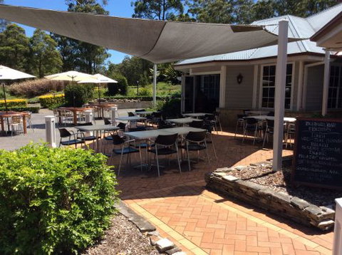 The Bunker Bar & Bistro - Pubs and Clubs 4